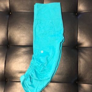 Lululemon Awakening Cropped Leggings!